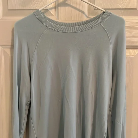 Athleta Sweatshirt - Picture 5 of 13